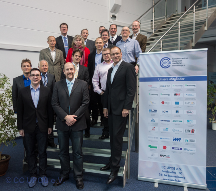 Die Teilnehmer der Mitgliederversammlung und des Workshops 2015 bei Fa. Sill GmbH & Co KG (Bild: CC UPOB e.V.)