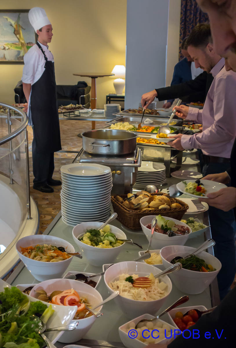 Auch für das Catering während der - zu zahlreichen Gesprächen genutzten - Pausen war gesorgt (Bild: CC UPOB e.V.)