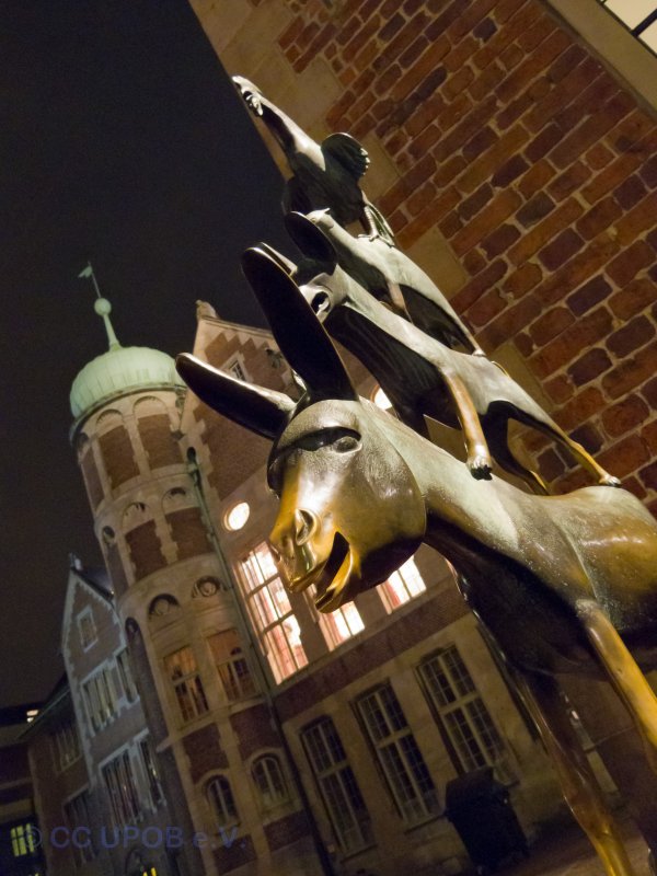 Bremens Wahrzeichen: die Stadtmusikanten (Bild: CC UPOB e.V.)