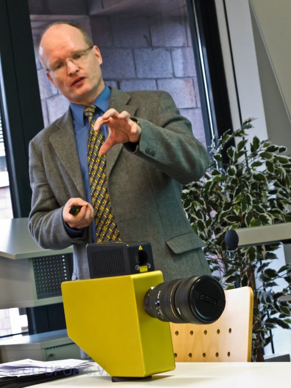 Dr. C. v. Kopylow vom BIAS in Bremen während seine Vortrages (Bild: CC UPOB e.V.)